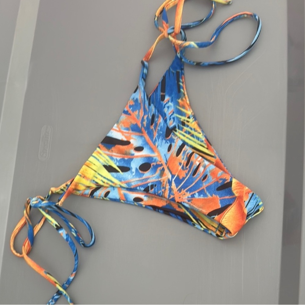 Bikini Bundle - Picture 11 of 13